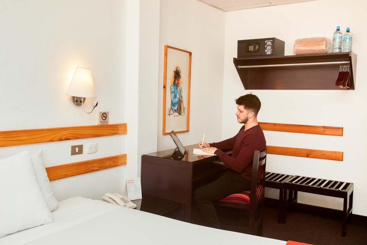 Casa Andina Standard Puno Hotel Ngoại thất bức ảnh